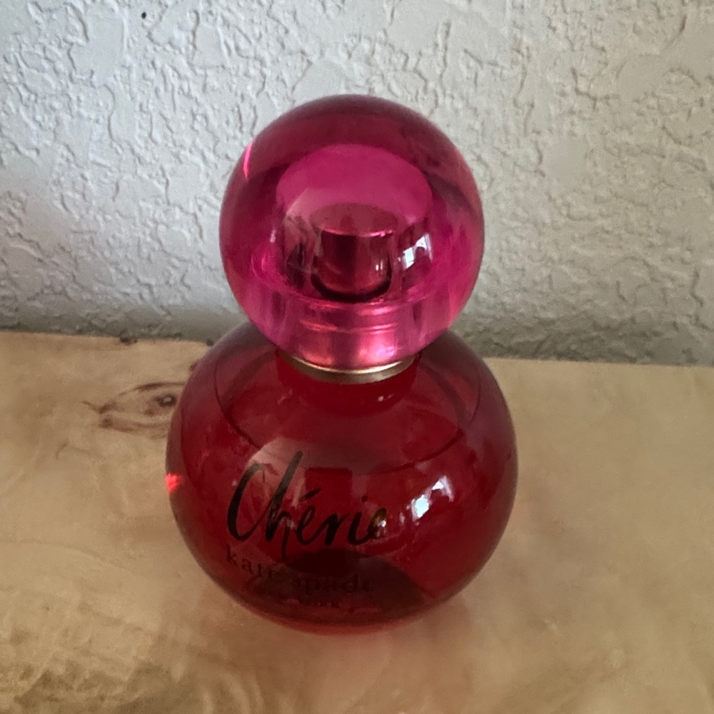 kate spade Vibrant Pink Fragrance